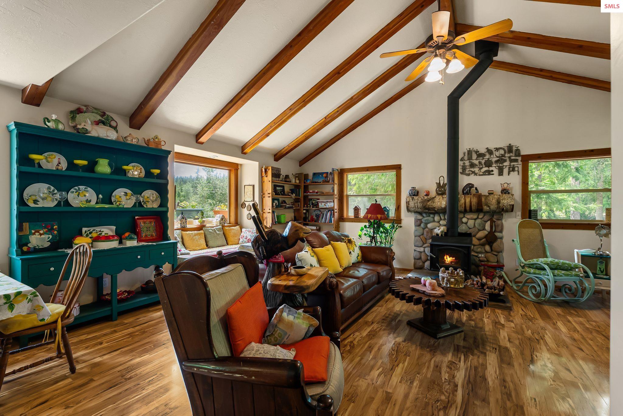 561 Geenen Road Cocolalla, ID 83813 - Photo 5 of 36 Gallery Image 5