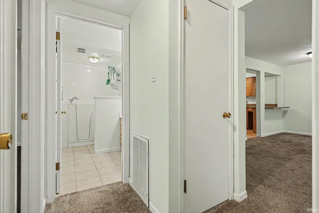 $135,000 | 820 Lincolnway West, Unit 211, Mishawaka, IN 46544