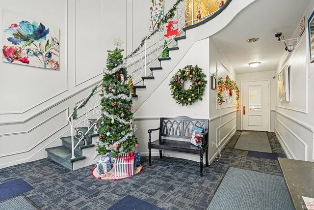 $135,000 | 820 Lincolnway West, Unit 211, Mishawaka, IN 46544