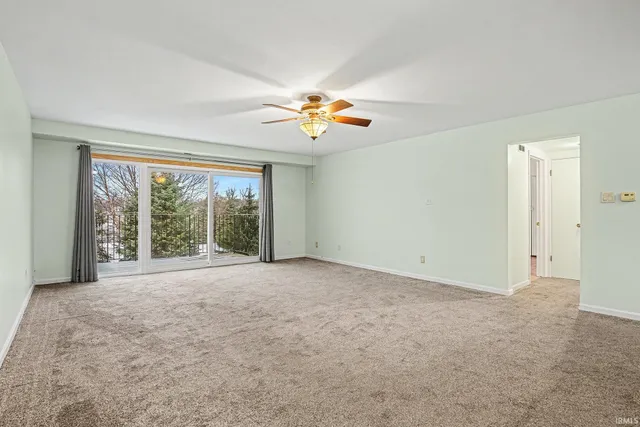 $135,000 | 820 Lincolnway West, Unit 211, Mishawaka, IN 46544