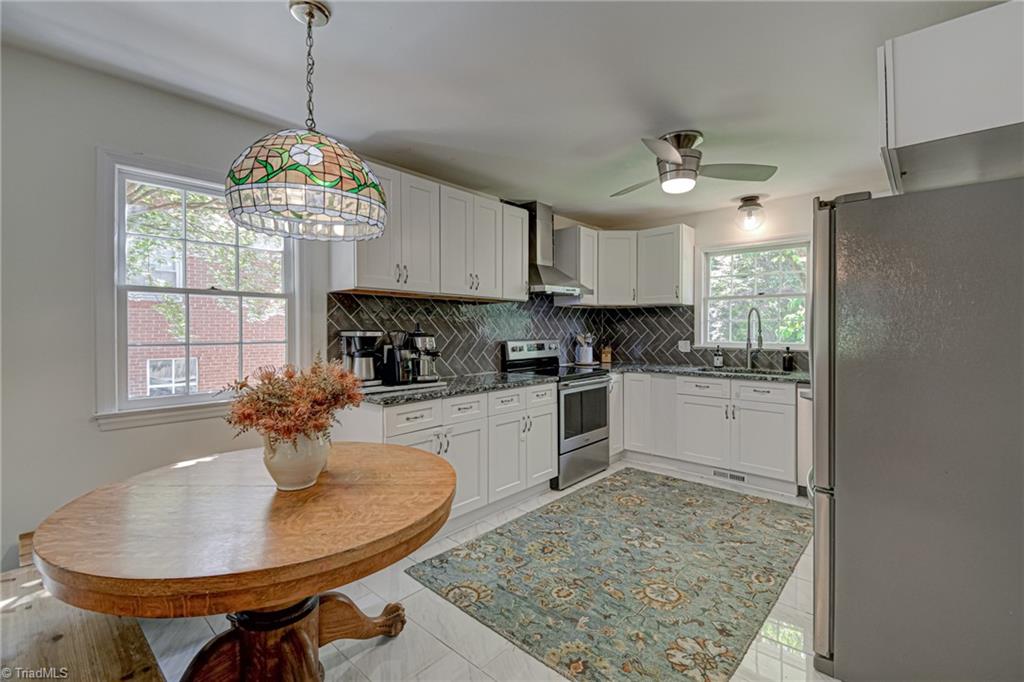 4210 Briarcliffe Road Northwest Winston-Salem, NC 27106 - Photo 11 of 43