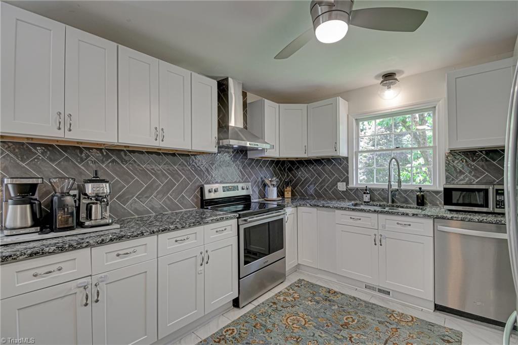 4210 Briarcliffe Road Northwest Winston-Salem, NC 27106 - Photo 13 of 43