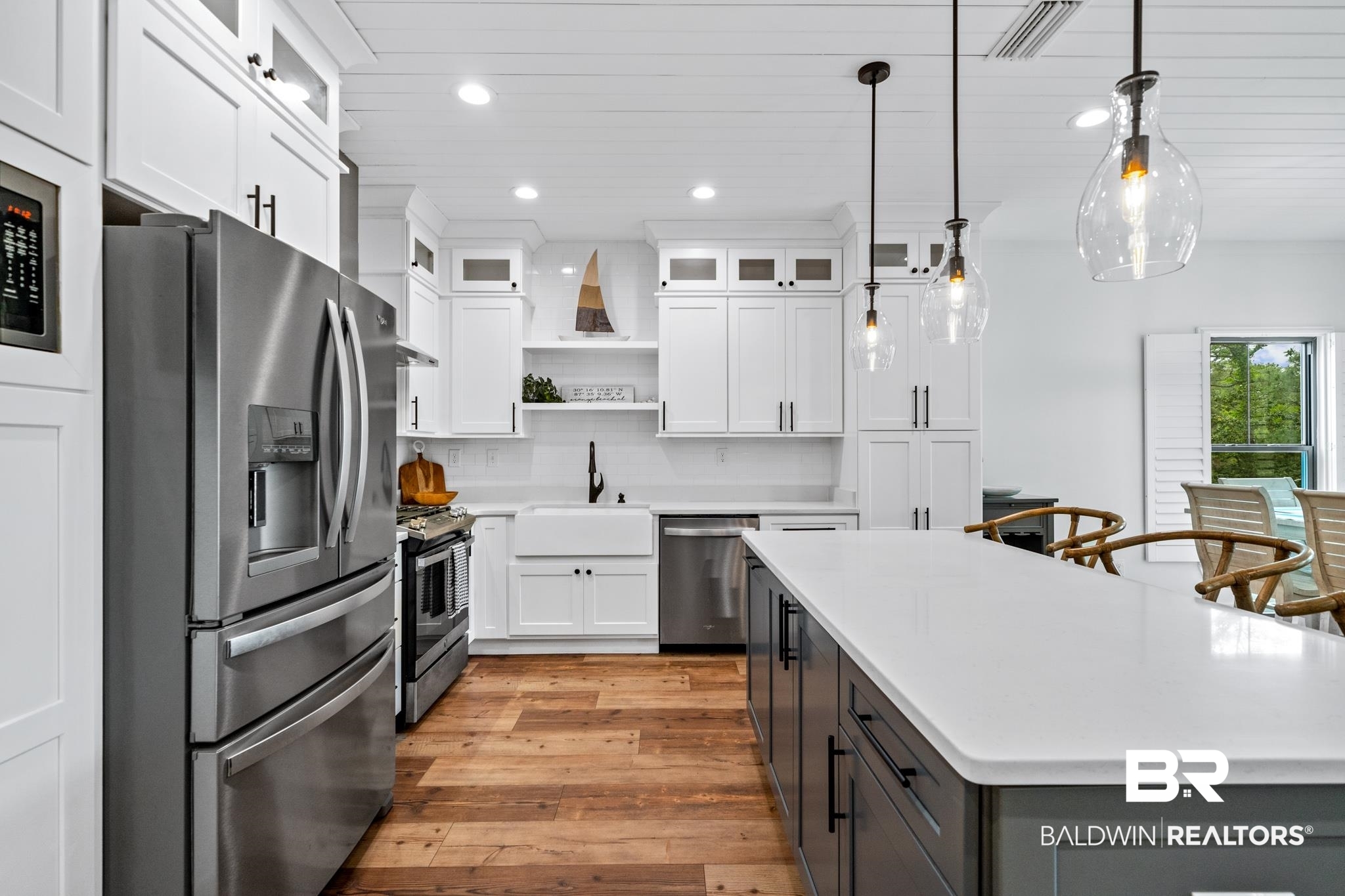 5311 Pine Road Orange Beach, AL 36561 - Photo 3 of 47 Kitchen