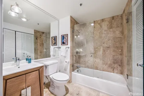 $1,050,000 | 1388 Gough Street, Unit 406, San Francisco, CA 94109