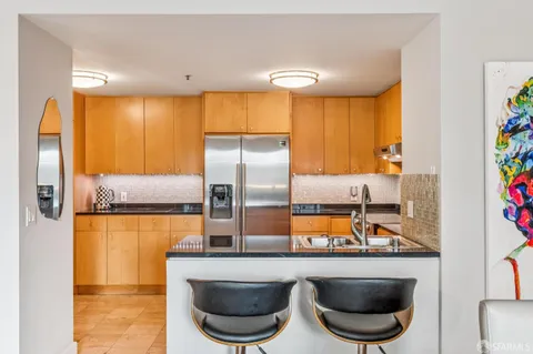$1,050,000 | 1388 Gough Street, Unit 406, San Francisco, CA 94109