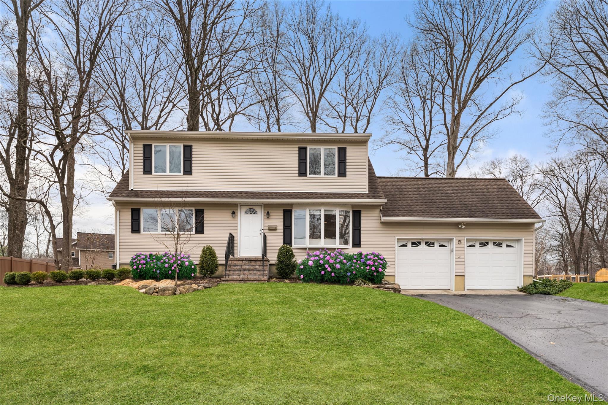 5 Short Hill Road New City, NY 10956 - Photo 2 of 21