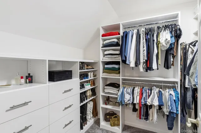 $699,999 | 1708 Half Moon Bay Drive, Croton-on-Hudson, NY 10520