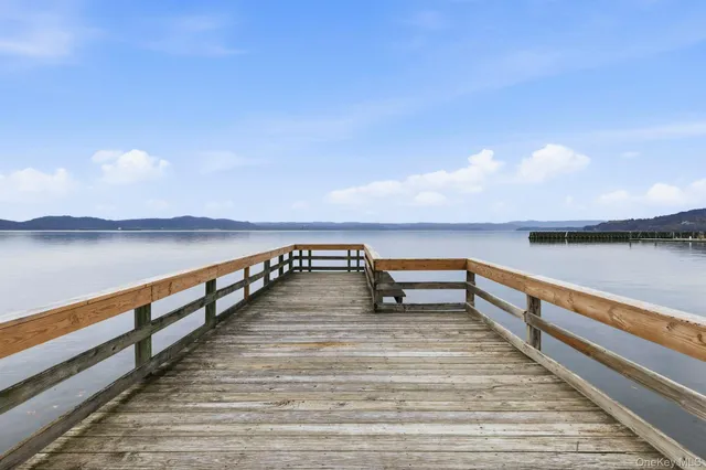 $699,999 | 1708 Half Moon Bay Drive, Croton-on-Hudson, NY 10520