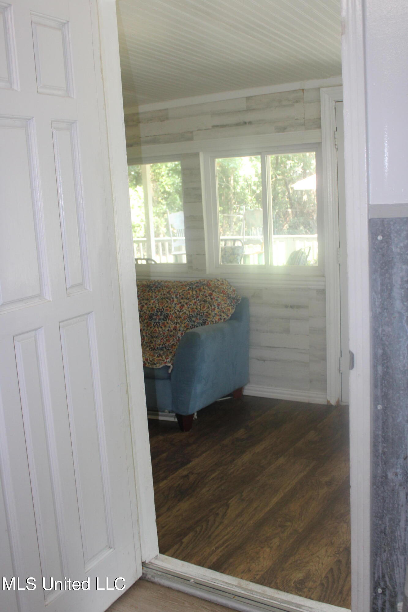 528 Perry Place Gulfport, MS 39507 - Photo 35 of 49 IMG_0292