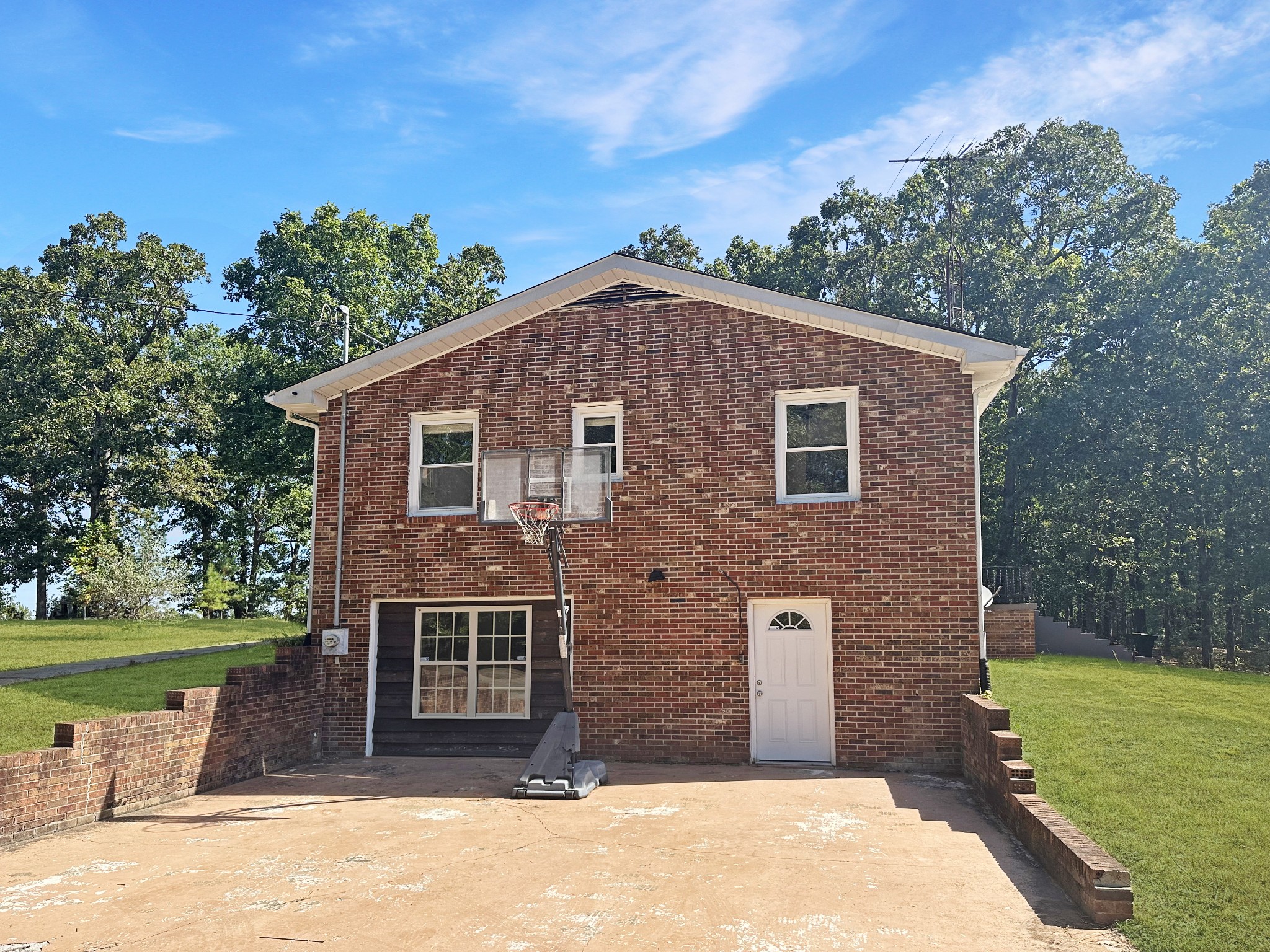 4939 Highway 49 Tennessee Ridge, TN 37178 - Photo 9 of 40 Gallery Image 9