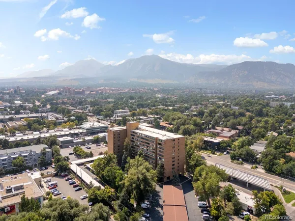 $490,000 | 1850 Folsom Street, Unit 402, Boulder, CO 80302