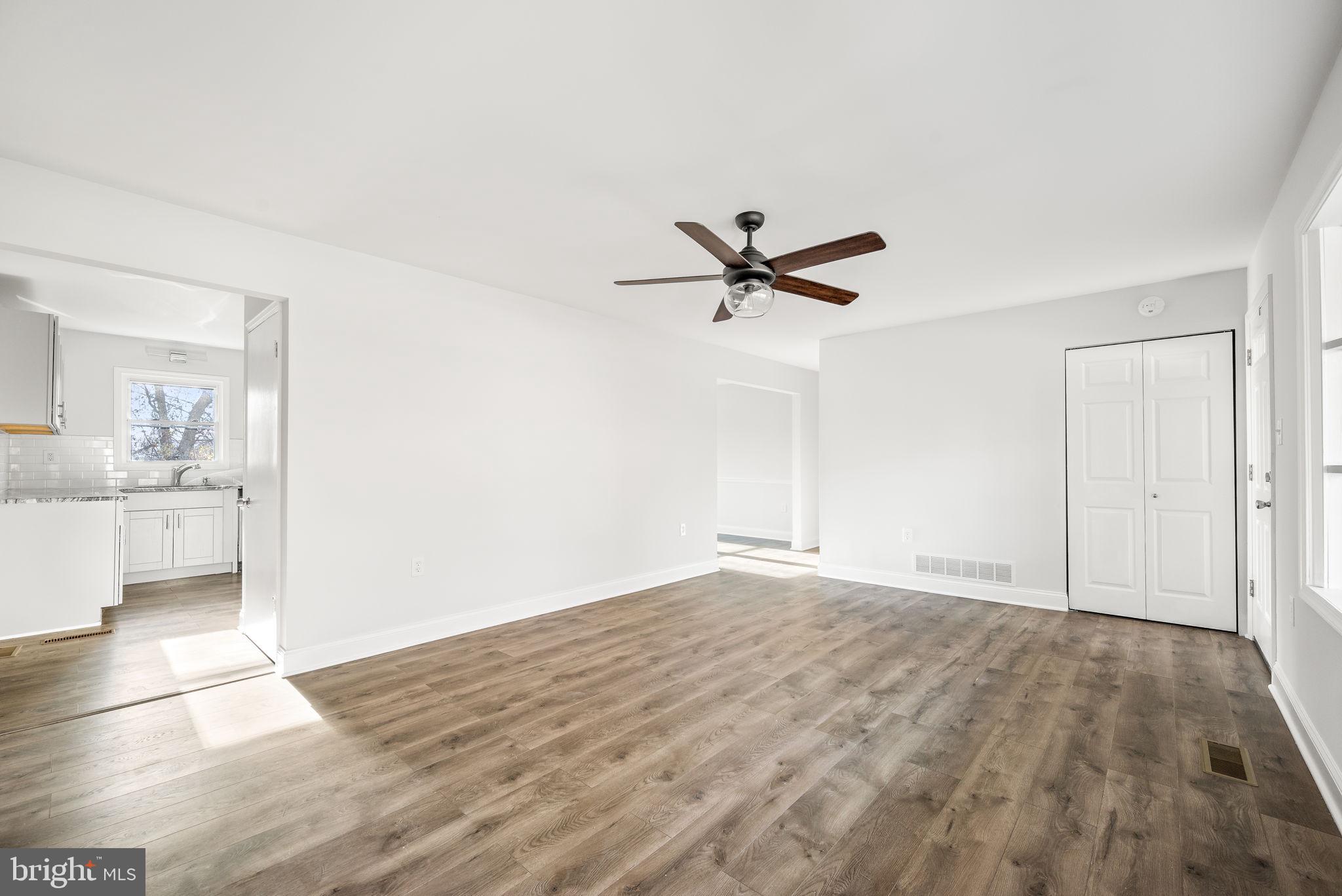 60 Russell Road Phoenixville, PA 19460 - Photo 6 of 24 Living Room