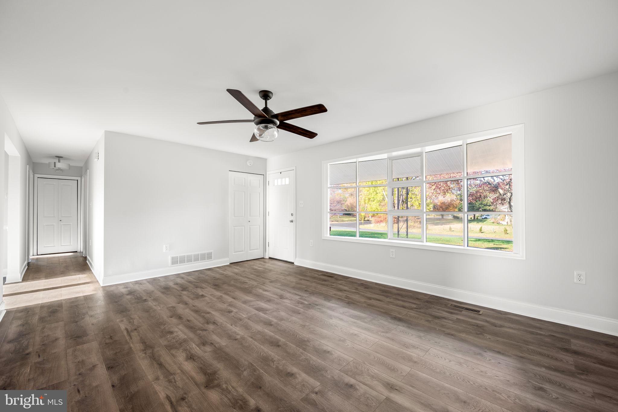 60 Russell Road Phoenixville, PA 19460 - Photo 7 of 24 Living Room Bay Window