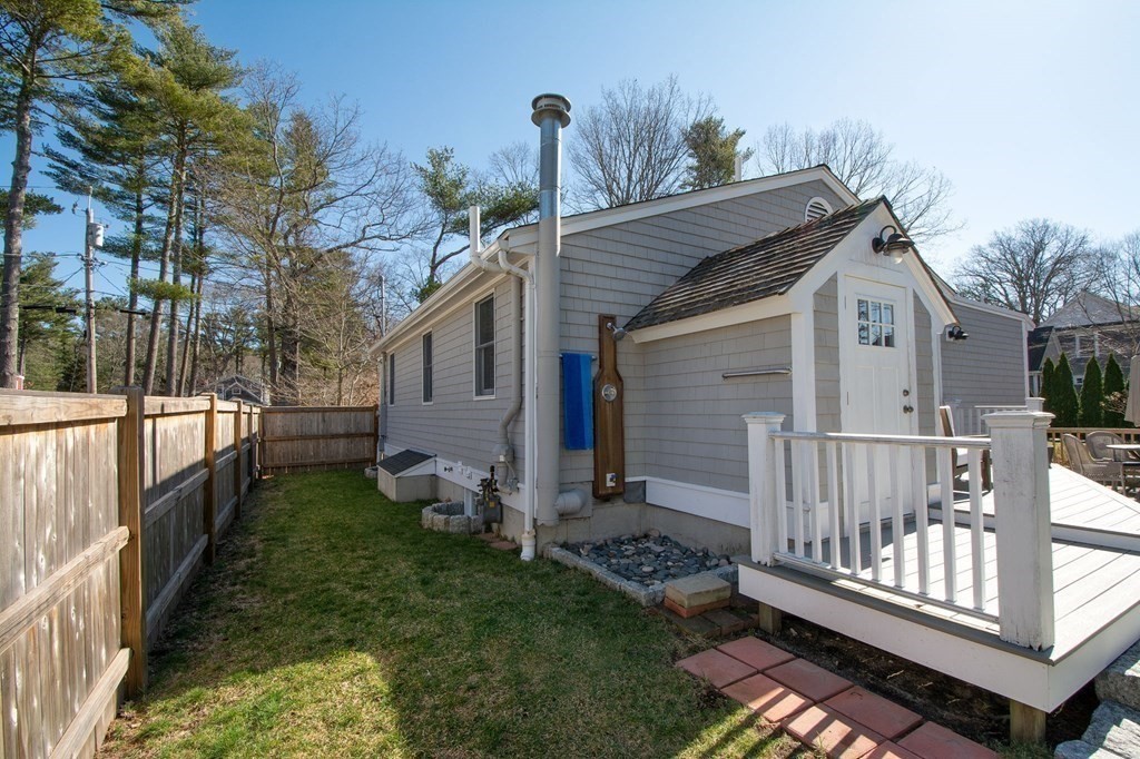 16 Mayflower Road Duxbury, MA 02332 - Photo 34 of 39 Gallery Image 34