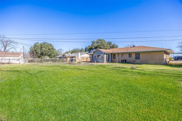 $235,000 | 1404 Woodson Lane, Brenham, TX 77833