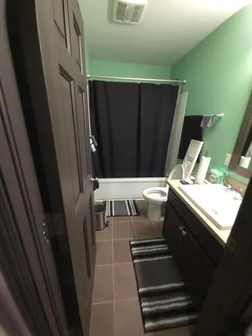 $224,900 | 2200 East 138th Street, Unit B, East Chicago, IN 46312