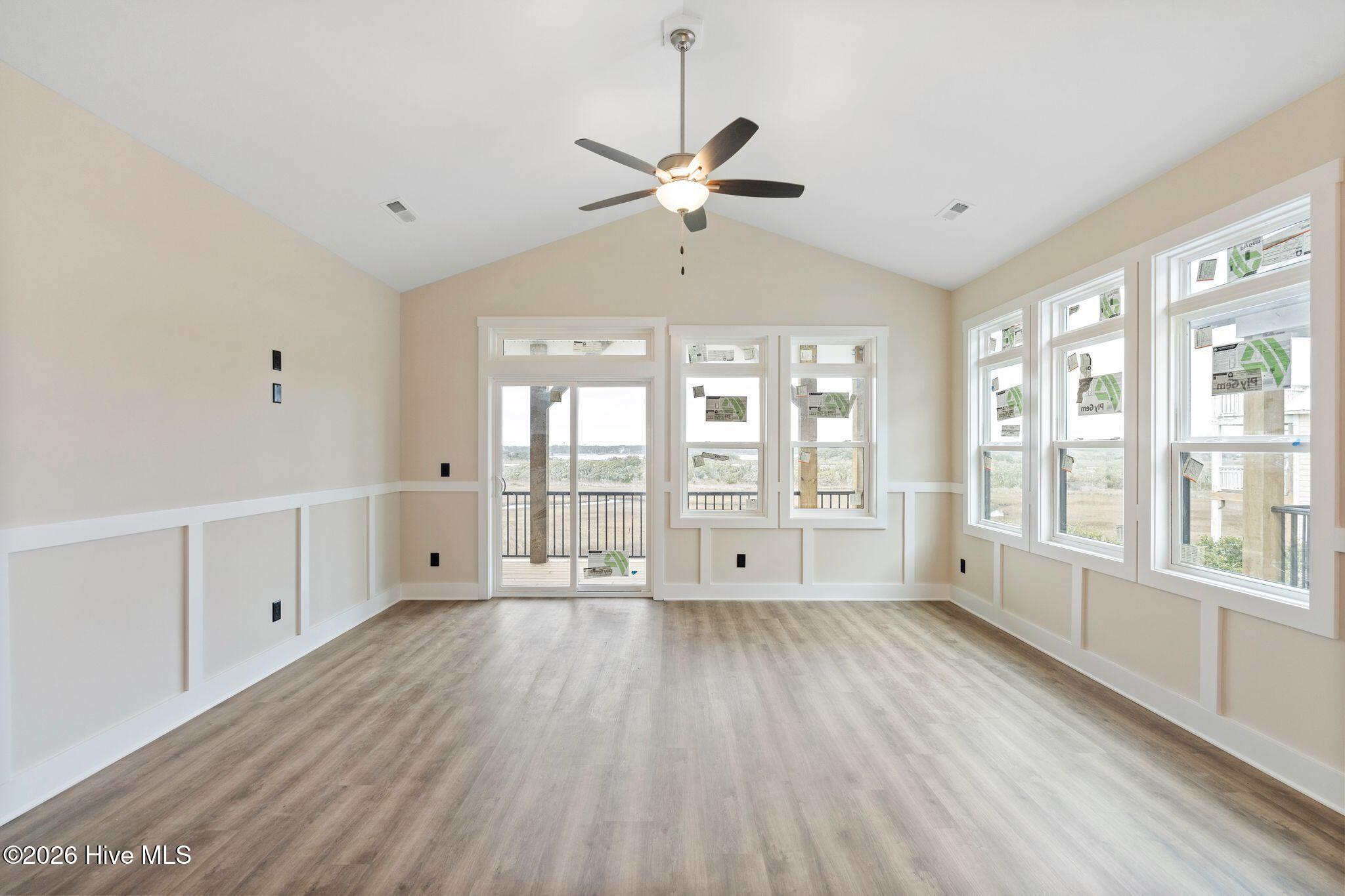 207 Shell Road, Unit 3A Surf City, NC 28445 - Photo 15 of 71 Similar Photo