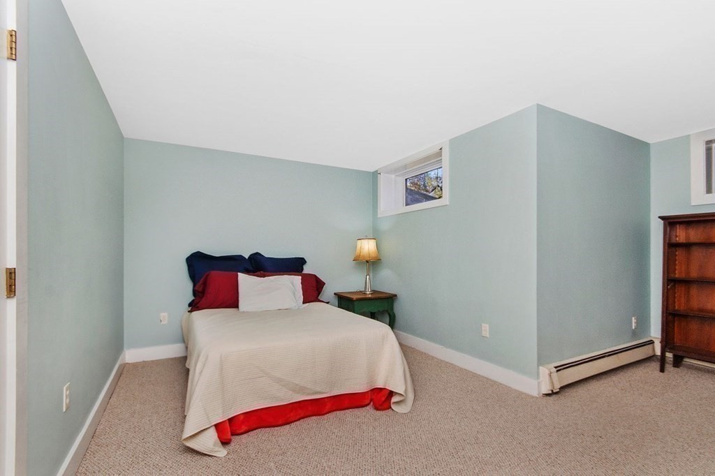 17 Old England Road Newton, MA 02467 - Photo 32 of 32