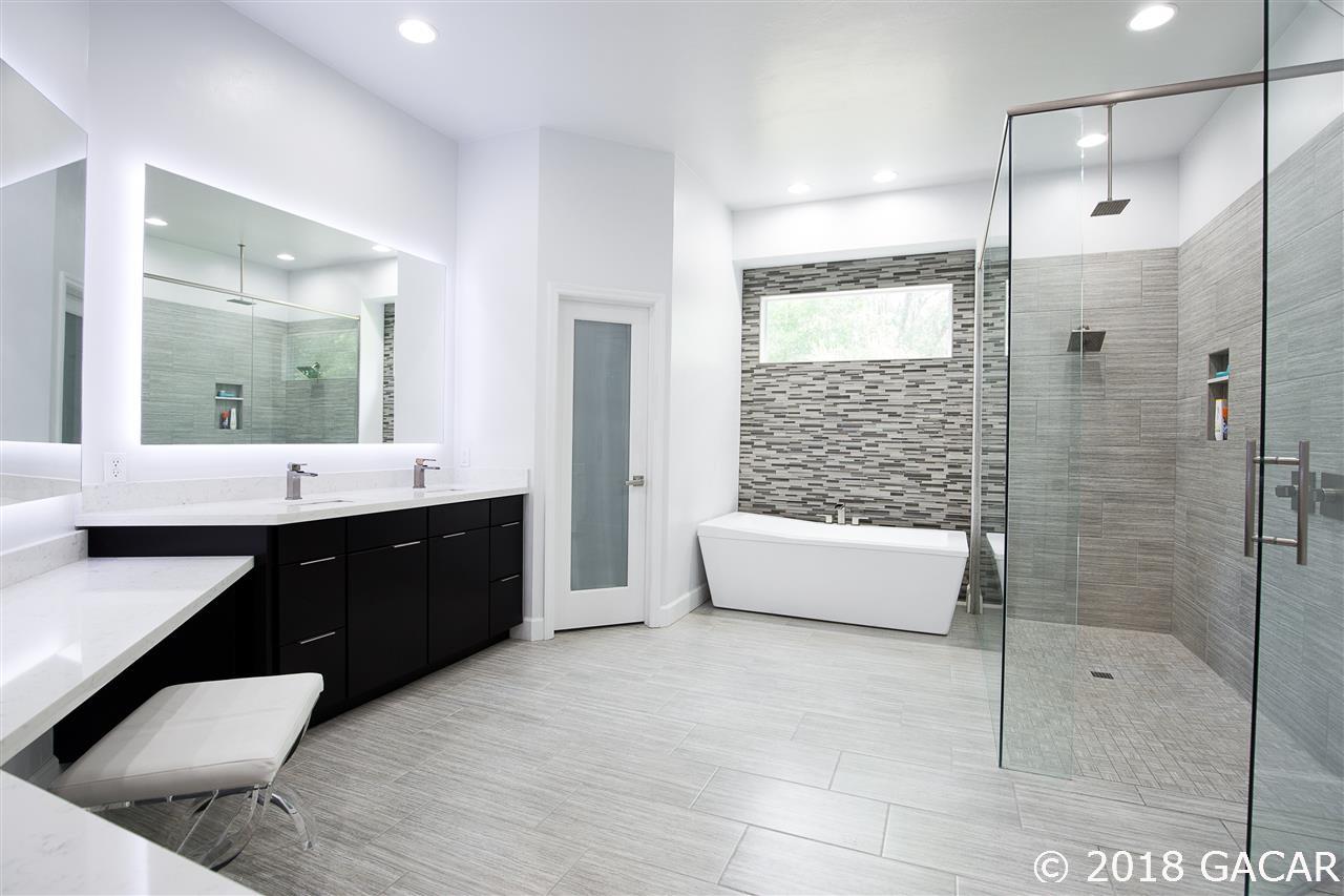 8351 Southwest 75th Road Gainesville, FL 32608 - Photo 17 of 30 Gallery Image 17