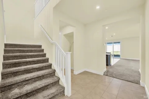 a view of entryway and hall