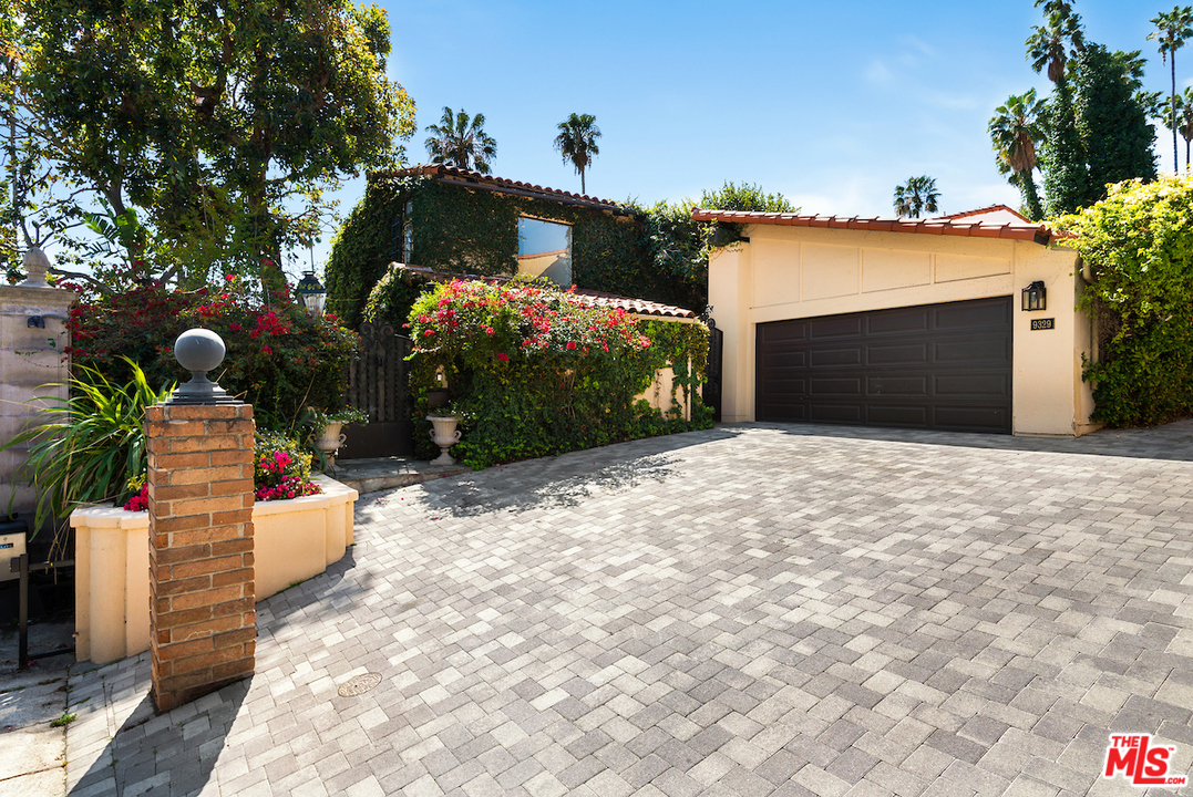 9329 Doheny Road Beverly Hills, CA 90210 - Photo 4 of 44