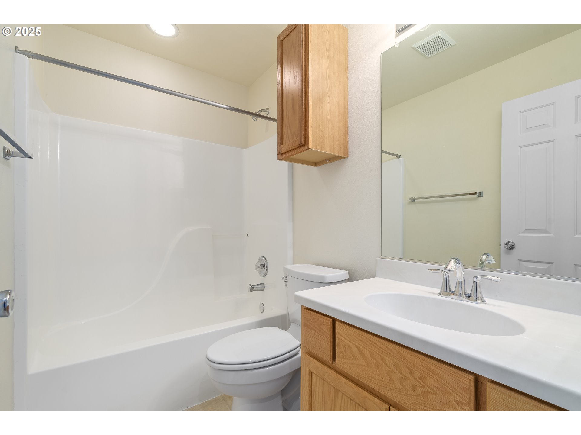 5470 Jeffrey Way Eugene, OR 97402 - Photo 29 of 48 a bathroom with a sink a toilet and vanity