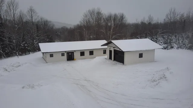 $529,000 | 219 Emzaga Drive, Williamstown, VT 05679