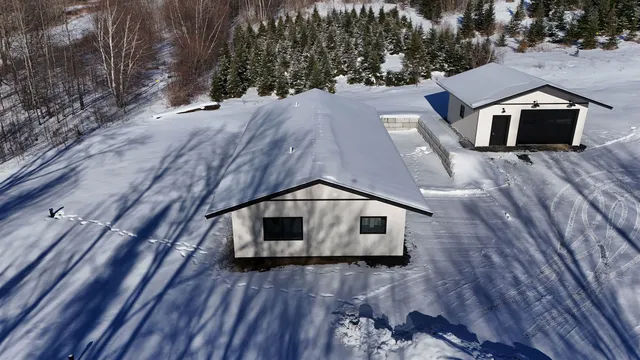 $529,000 | 219 Emzaga Drive, Williamstown, VT 05679