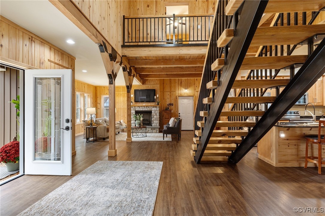 3798 Riddles Bridge Road Goochland, VA 23063 - Photo 13 of 31 a view of entryway and hall with wooden floor