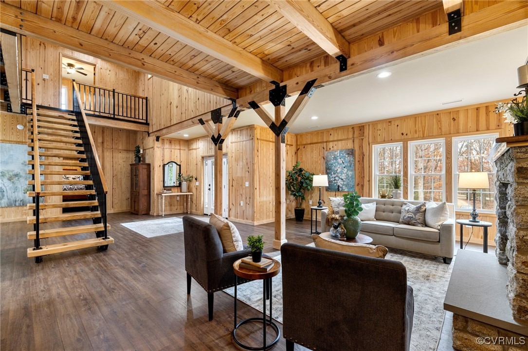 3798 Riddles Bridge Road Goochland, VA 23063 - Photo 7 of 31 a living room with furniture and wooden floor