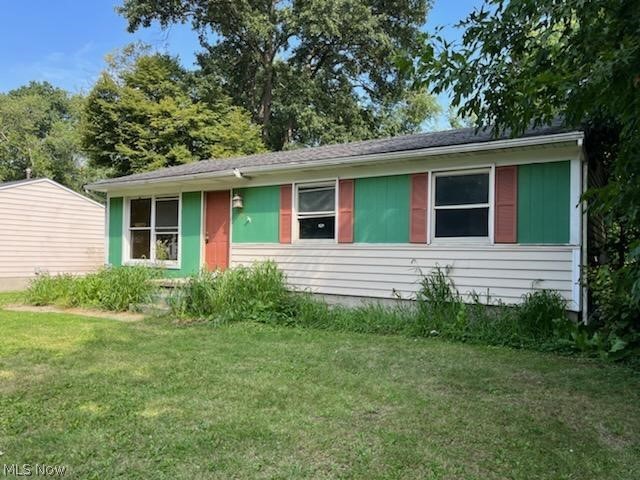 1433 Gurley Avenue Akron, OH 44310 - Photo 2 of 9