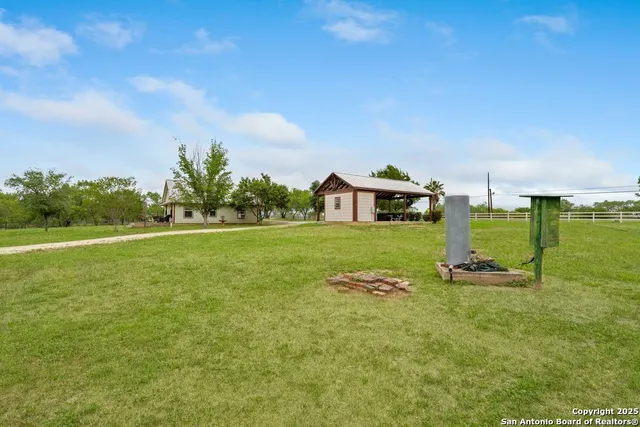 $449,000 | 14830 Farm To Market 1346, St. Hedwig, TX 78152