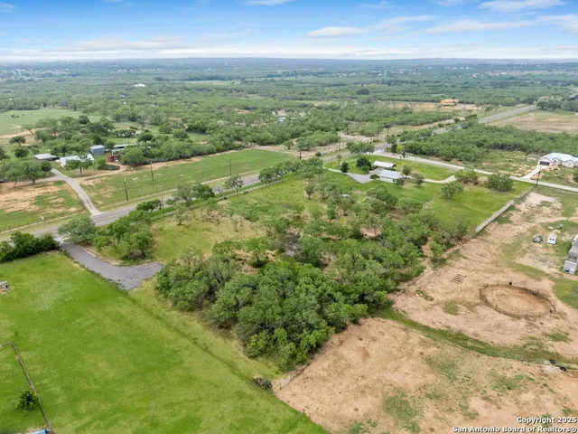 $479,900 | 14830 Farm To Market 1346, St. Hedwig, TX 78152