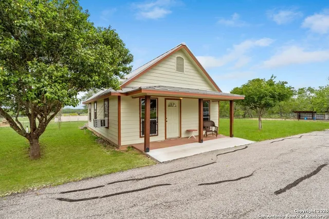 $479,900 | 14830 Farm To Market 1346, St. Hedwig, TX 78152