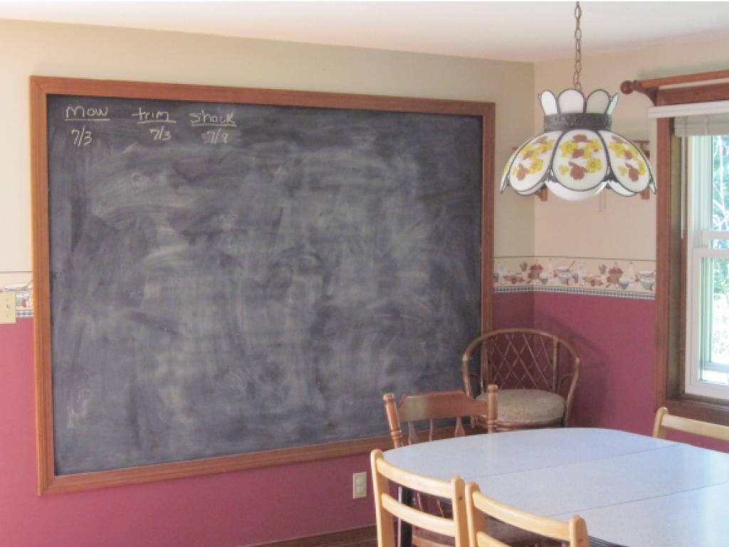43 Chester Road Derry, NH 03038 - Photo 3 of 14