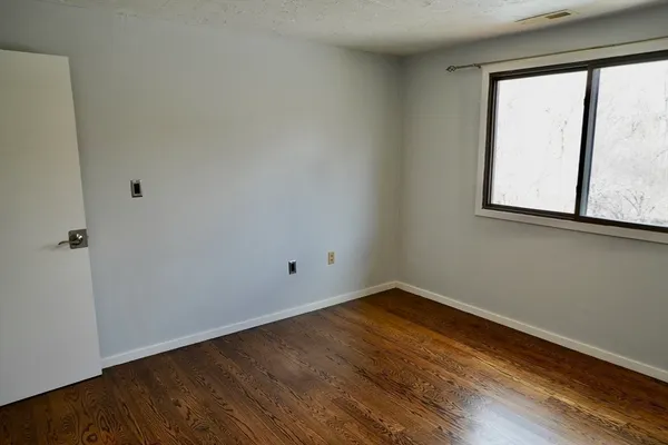 $340,000 | 189 Littleton Road, Unit 19, Chelmsford, MA 01824