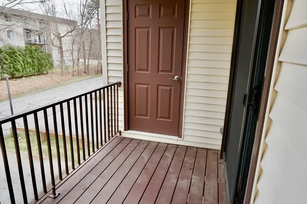 $340,000 | 189 Littleton Road, Unit 19, Chelmsford, MA 01824