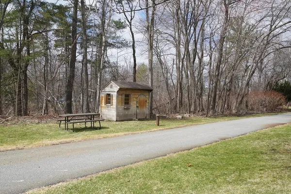 $340,000 | 189 Littleton Road, Unit 19, Chelmsford, MA 01824