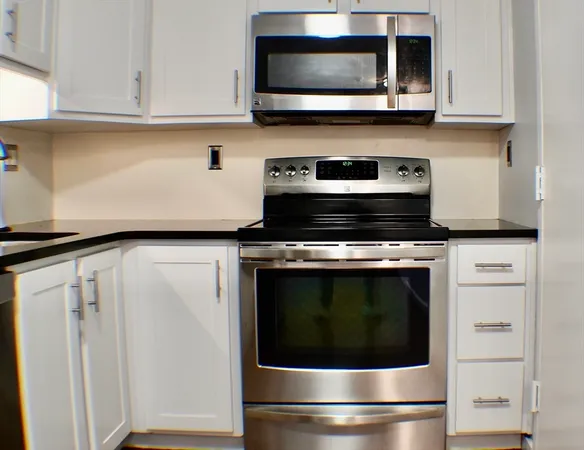 $340,000 | 189 Littleton Road, Unit 19, Chelmsford, MA 01824