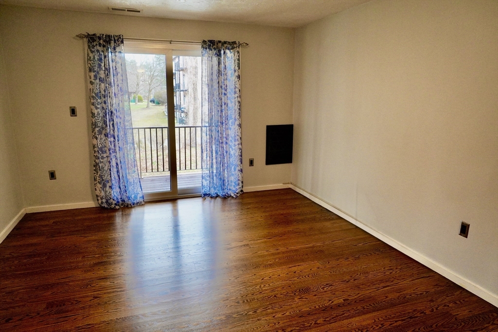 189 Littleton Road, Unit 19 Chelmsford, MA 01824 - Photo 8 of 30