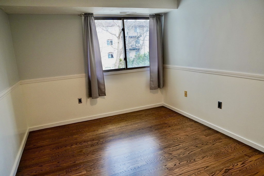 189 Littleton Road, Unit 19 Chelmsford, MA 01824 - Photo 10 of 30