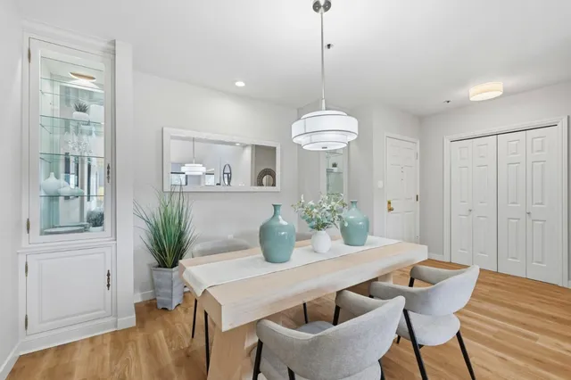 $1,225,000 | 793 Elm Street, Unit 17, San Carlos, CA 94070