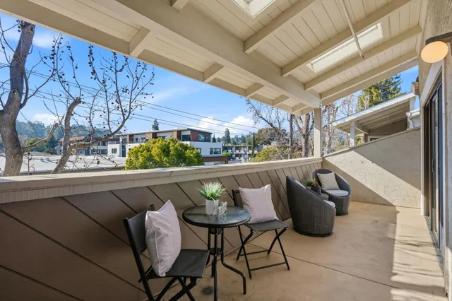 $1,225,000 | 793 Elm Street, Unit 17, San Carlos, CA 94070