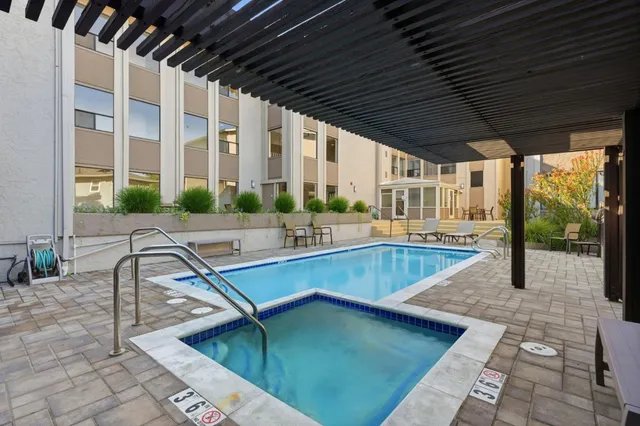 $1,225,000 | 793 Elm Street, Unit 17, San Carlos, CA 94070