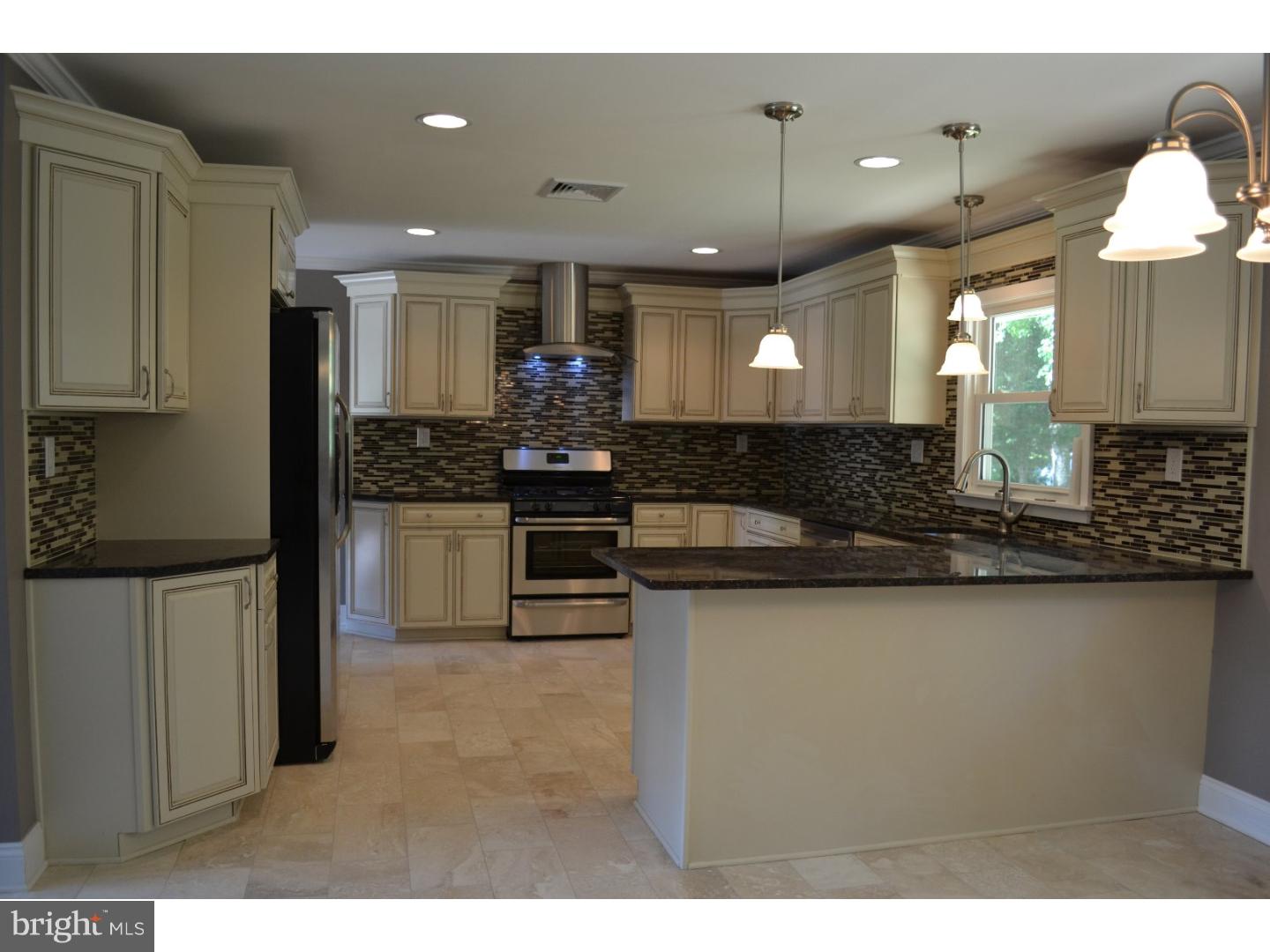 26 Ridgeview Avenue Berlin, NJ 08009 - Photo 4 of 25