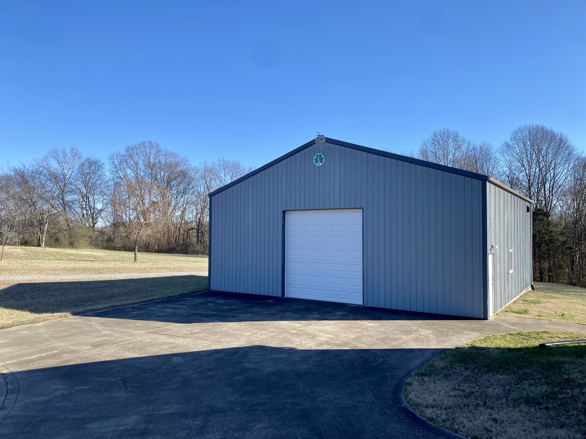 1462 Lock B Road South Clarksville, TN 37040 - Photo 25 of 25 a wooden house with a wooden fence
