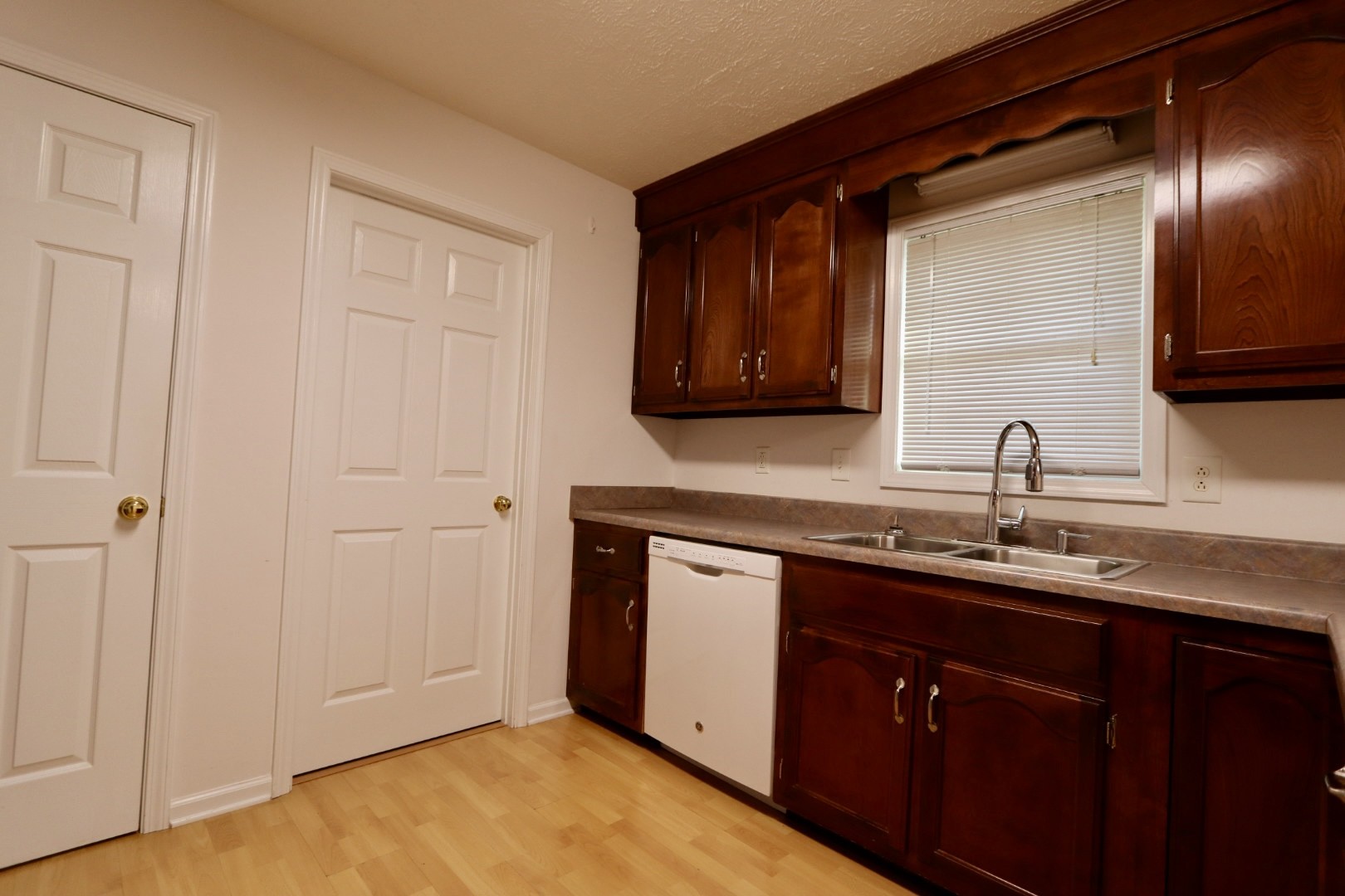 1462 Lock B Road South Clarksville, TN 37040 - Photo 8 of 25