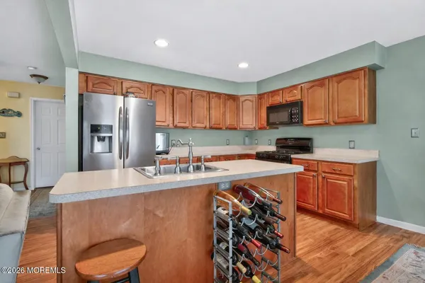 $415,000 | 56 Violet Court, Toms River, NJ 08753