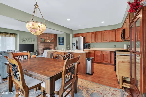$415,000 | 56 Violet Court, Toms River, NJ 08753