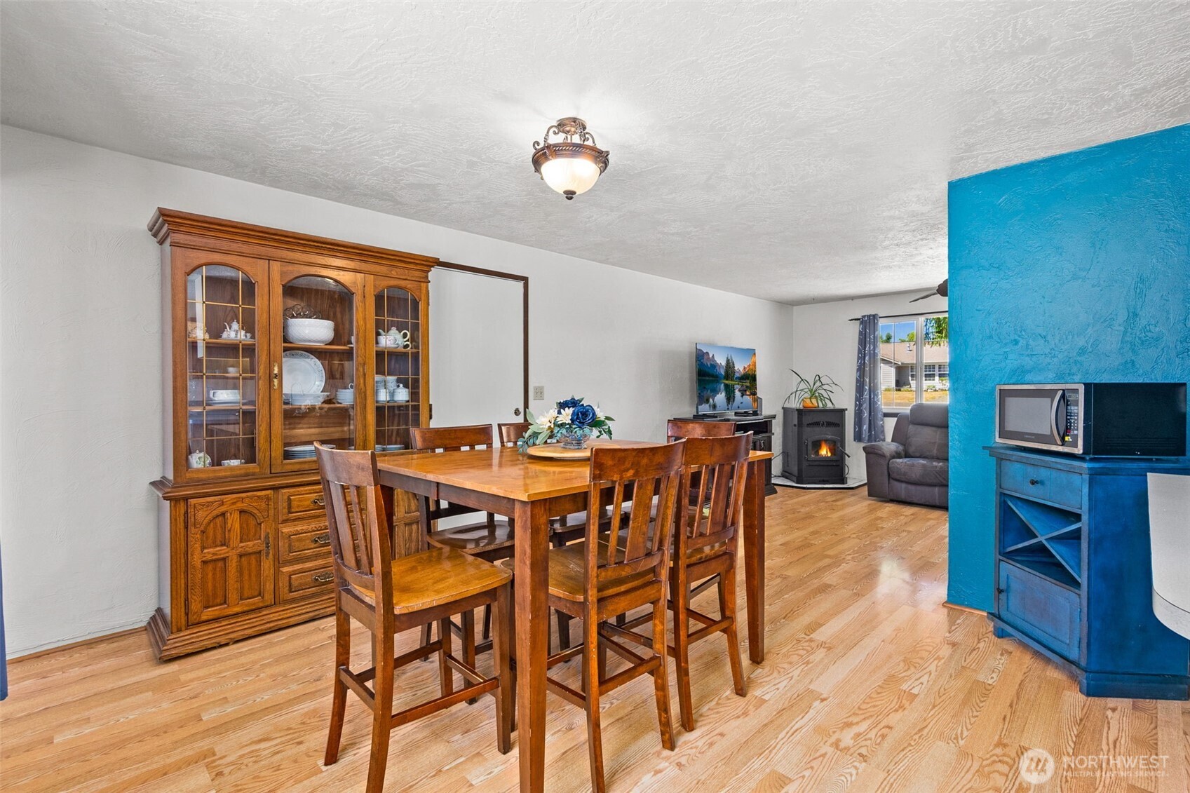 5911 188th Avenue Southwest Rochester, WA 98579 - Photo 10 of 36